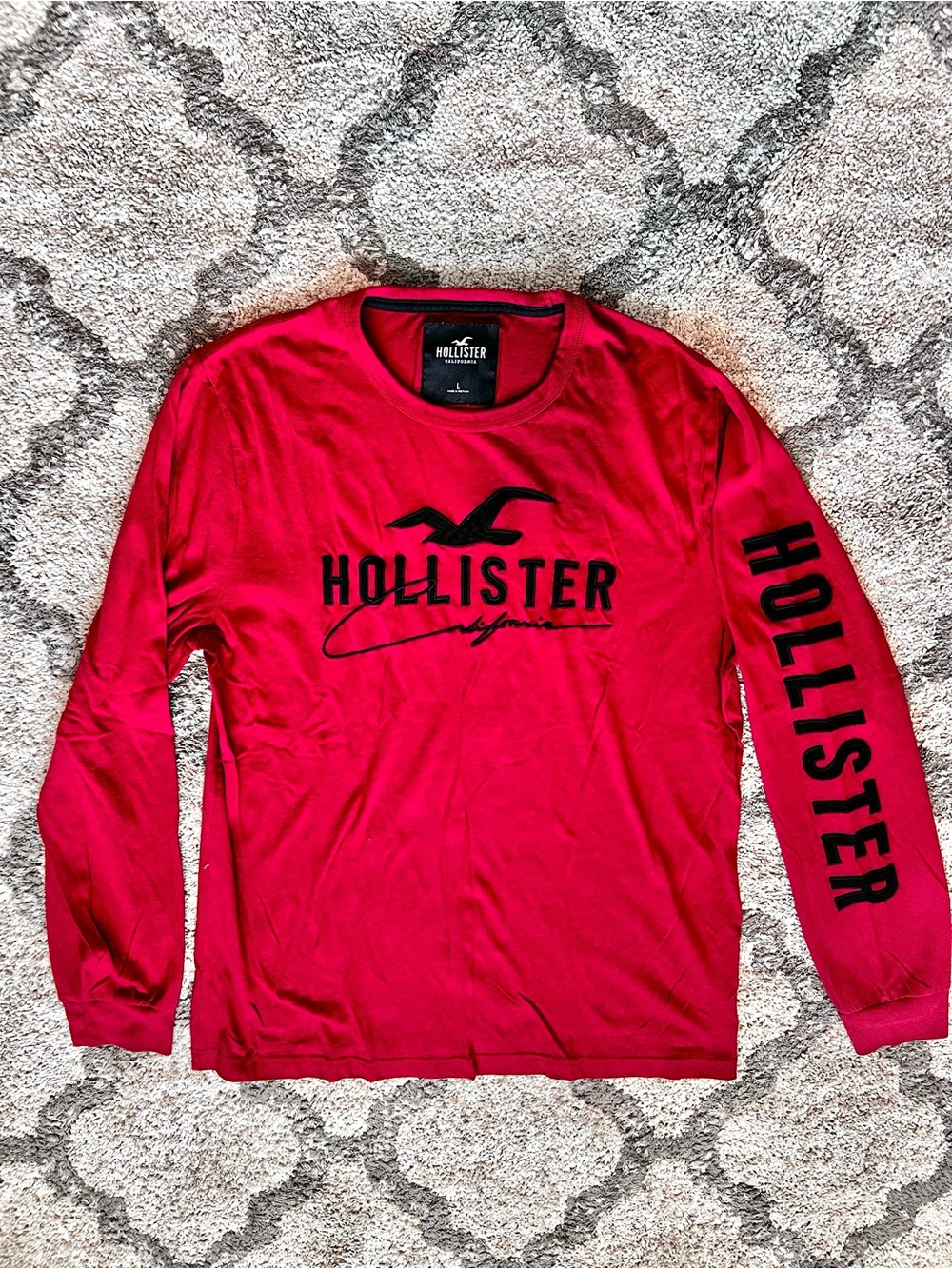 Hollister California Men’s Red Embroidered Logo Long Sleeve Shirt Size L